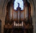  Organ case 