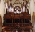  Organ case 