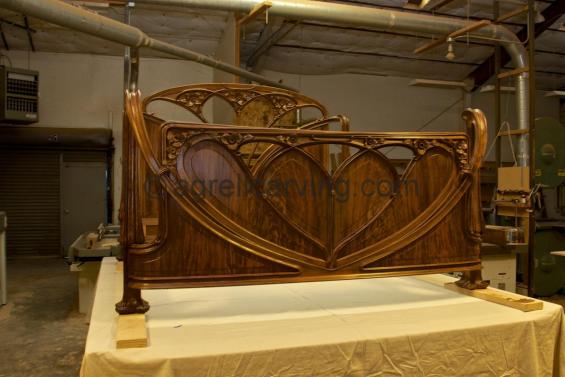 Nouveau Marjorelle bed