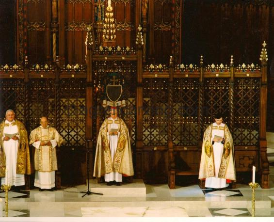 Cathedral Screen 
