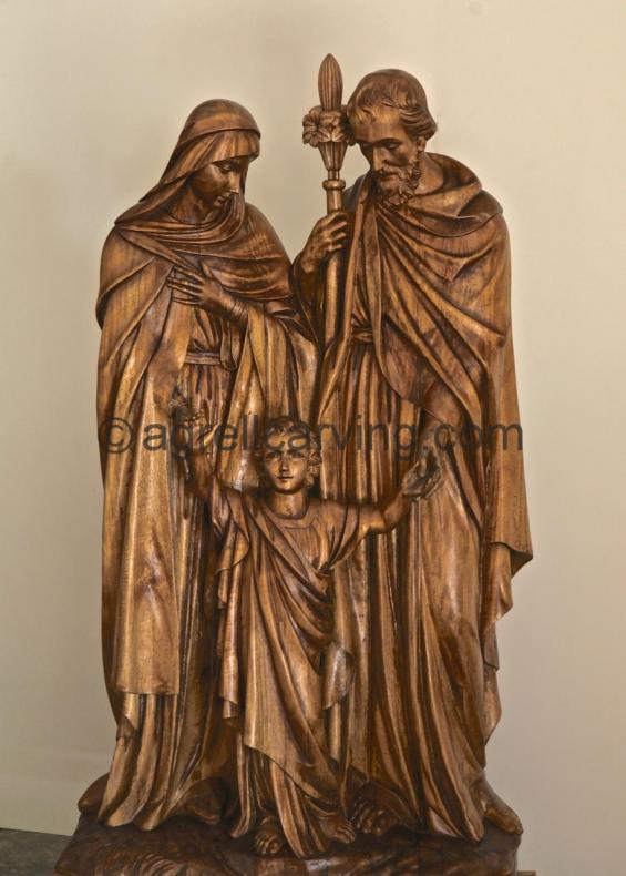  Statue of the holy family