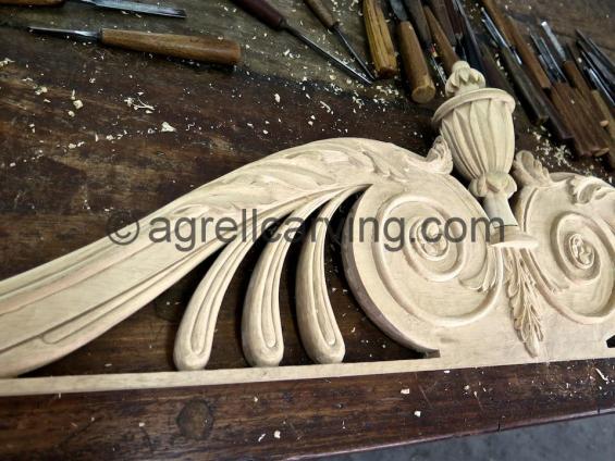 Thomas Sheraton carved pediment