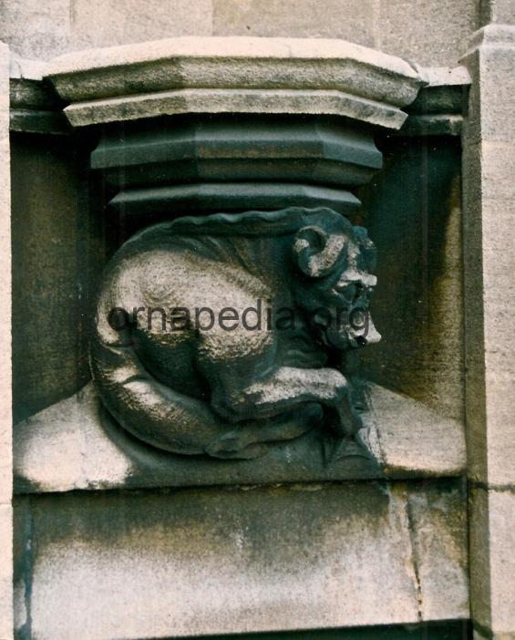  Stone carved corbel 