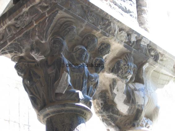 Romanesque figures