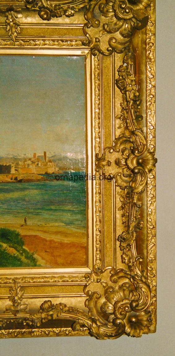 Gilt frame d'Orsay