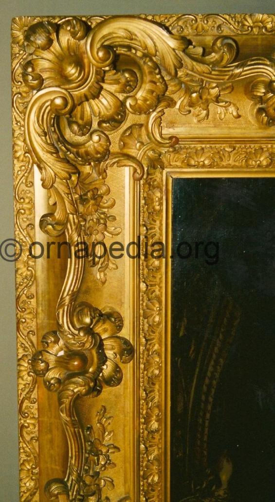 Gilt frame d'Orsay 