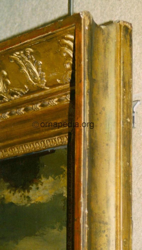 Gilt frame d'Orsay