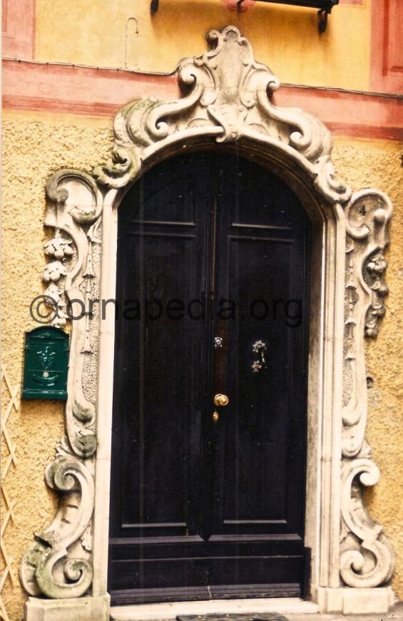 Italian doorway