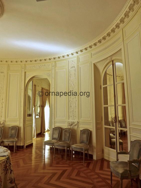 Bordeaux Room