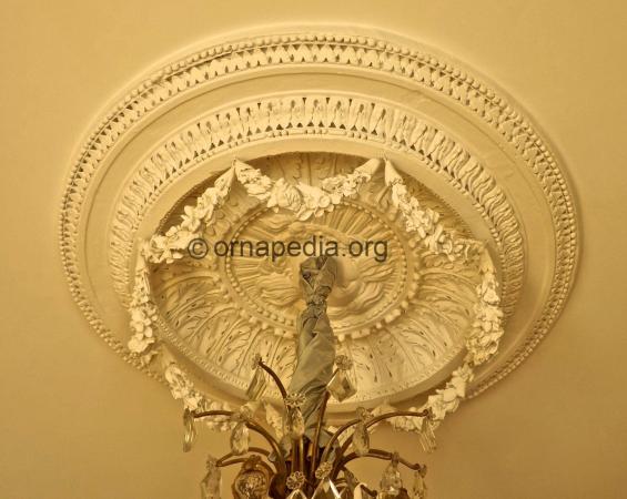 Ceiling rosette 