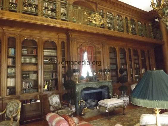 Library in oak
