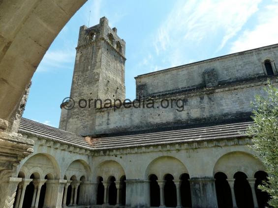 Romanesque cloisters