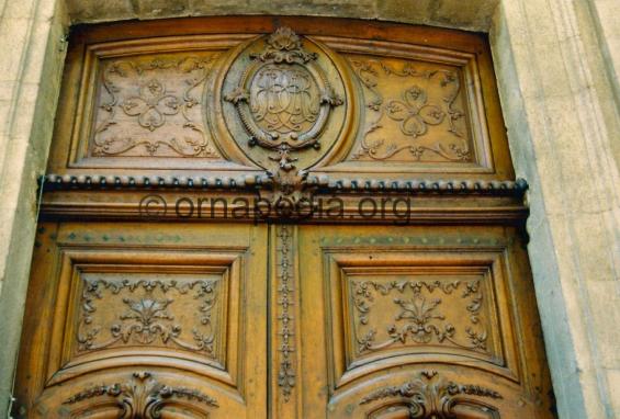 Over-door panel
