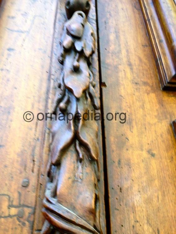 Door panel