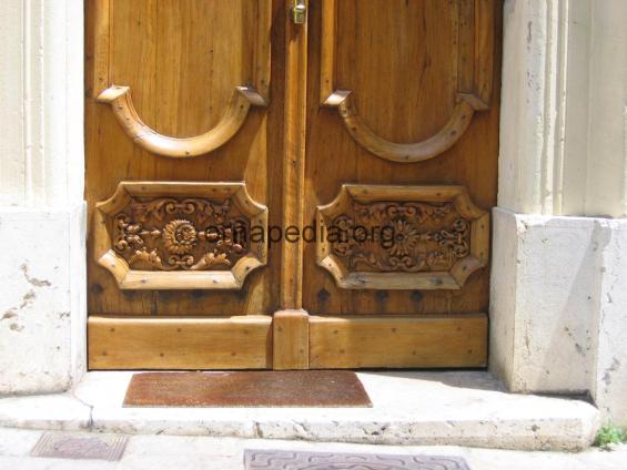 Door panel