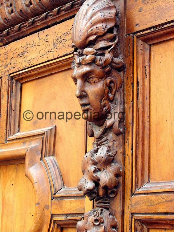 Door panel