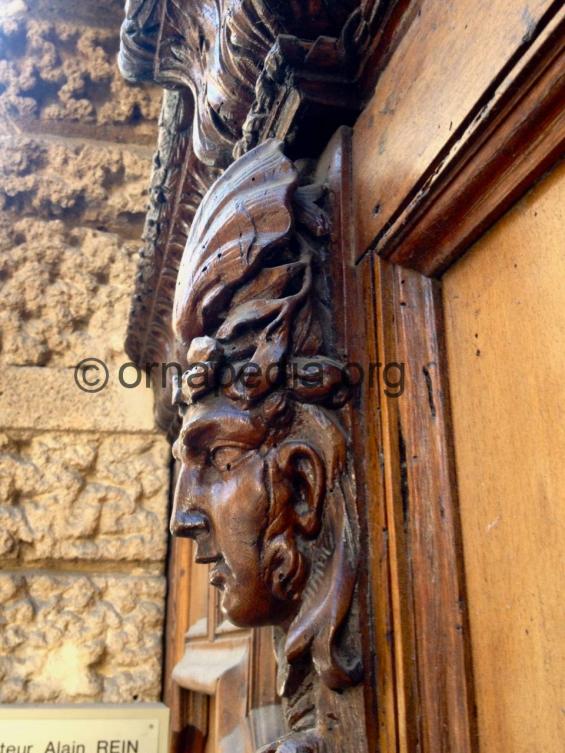 Door panel