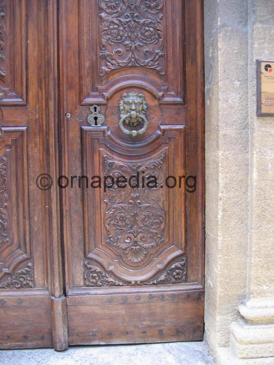 Door panel