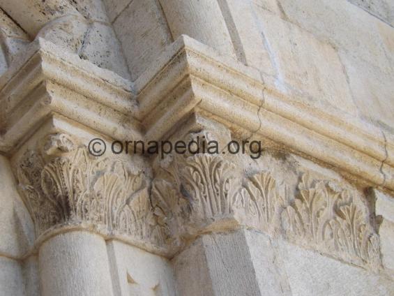 Romanesque pilasters 