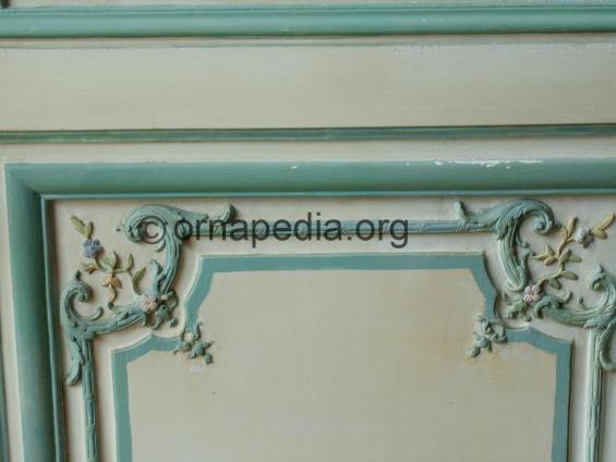  Versailles painted wall panel 
