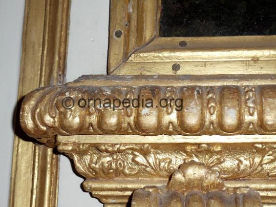 Versailles moulding 