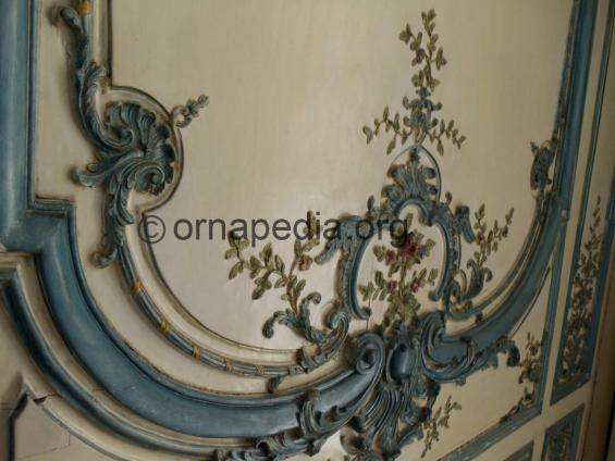 Versailles painted wall panel 