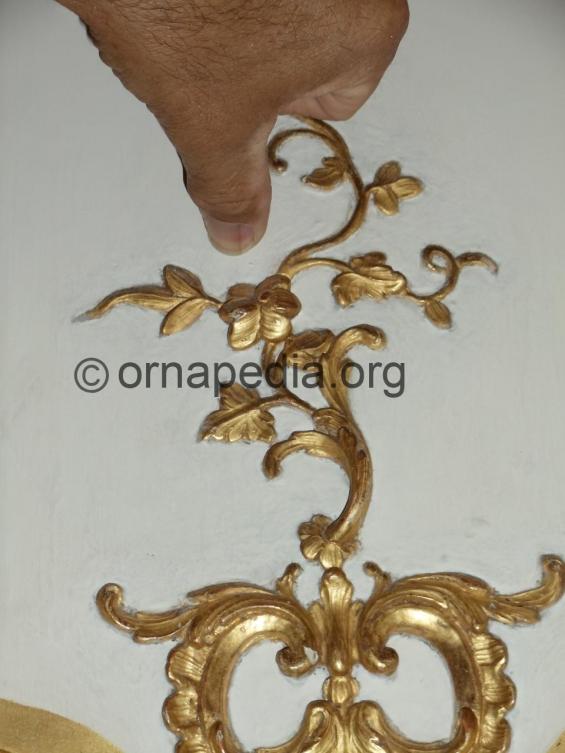  Versailles wall panel