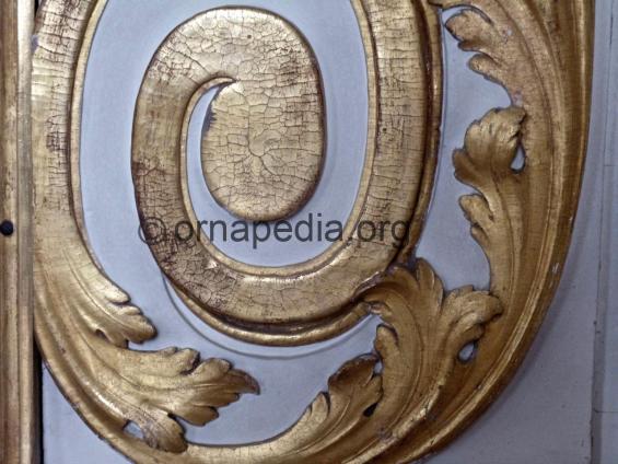 Versailles mirror frame 