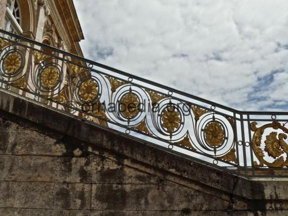 Gilt bronze stairs 