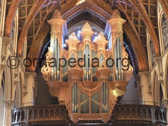 Organ case 