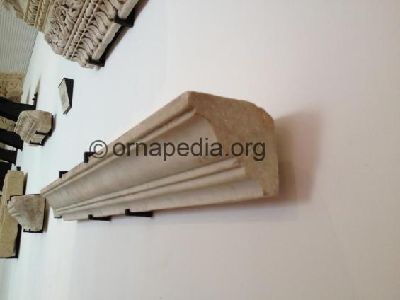 Roman moulding 