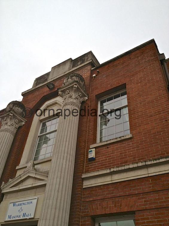 Stone capitals